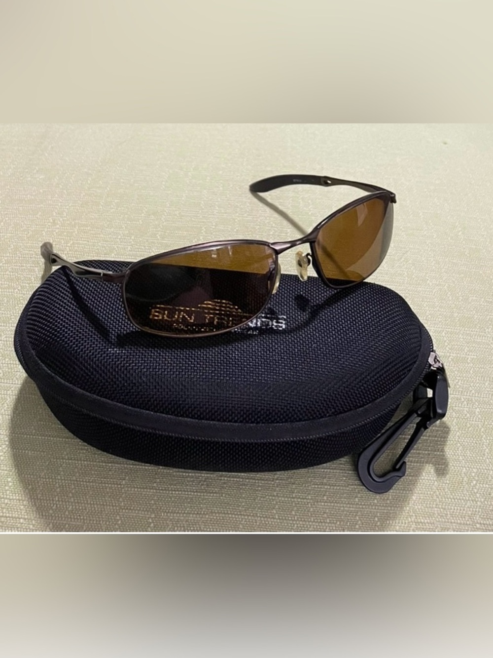 Sun Trends ST116 Polarized Men's Brown Metal Sunglasses & Zip Case